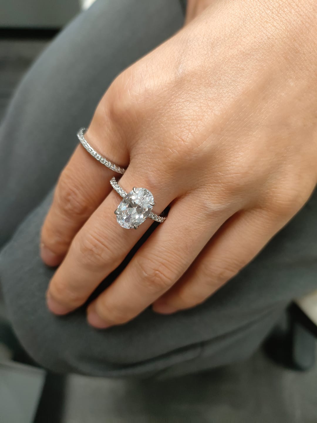 Customer photo review of S925 4.0 Carat Oval Cut Wedding Ring Set With Hidden Halo Promise Ring Classic Half Wedding Band