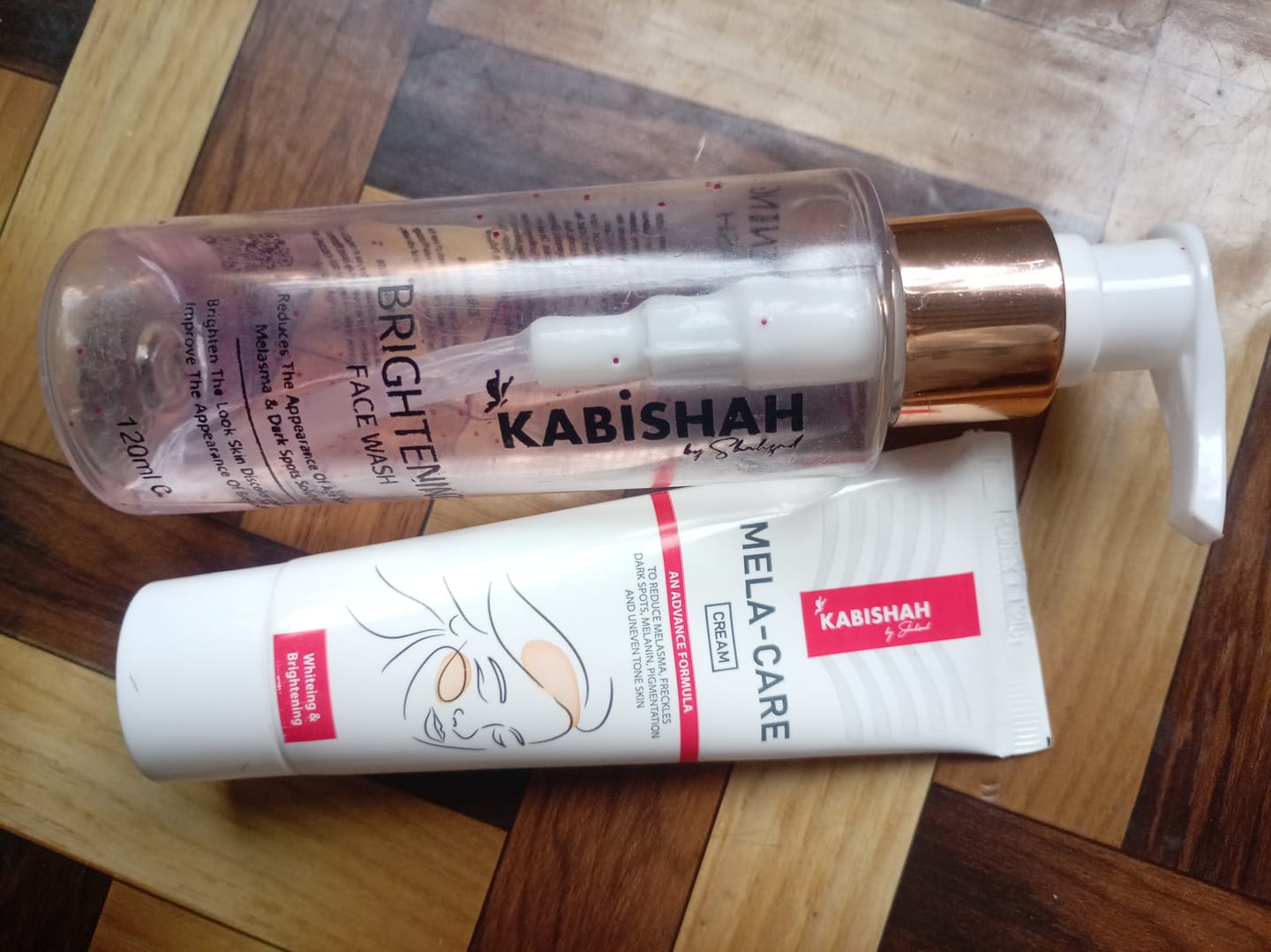 Customer photo review of LuminaBright Whitening Face Wash Double Pack: Duo Glow