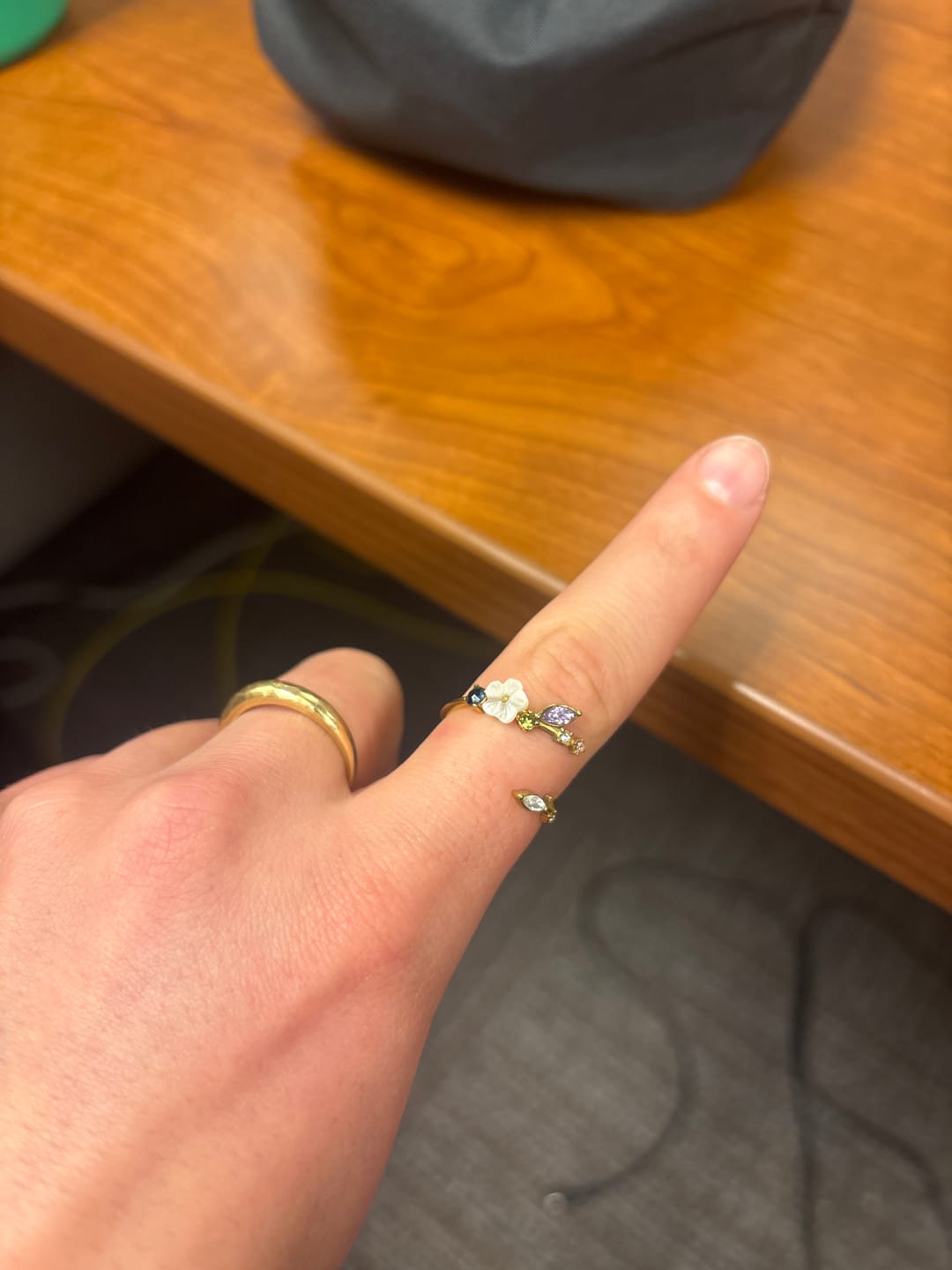 Customer photo review of Crystal White Blossom Ring Gold