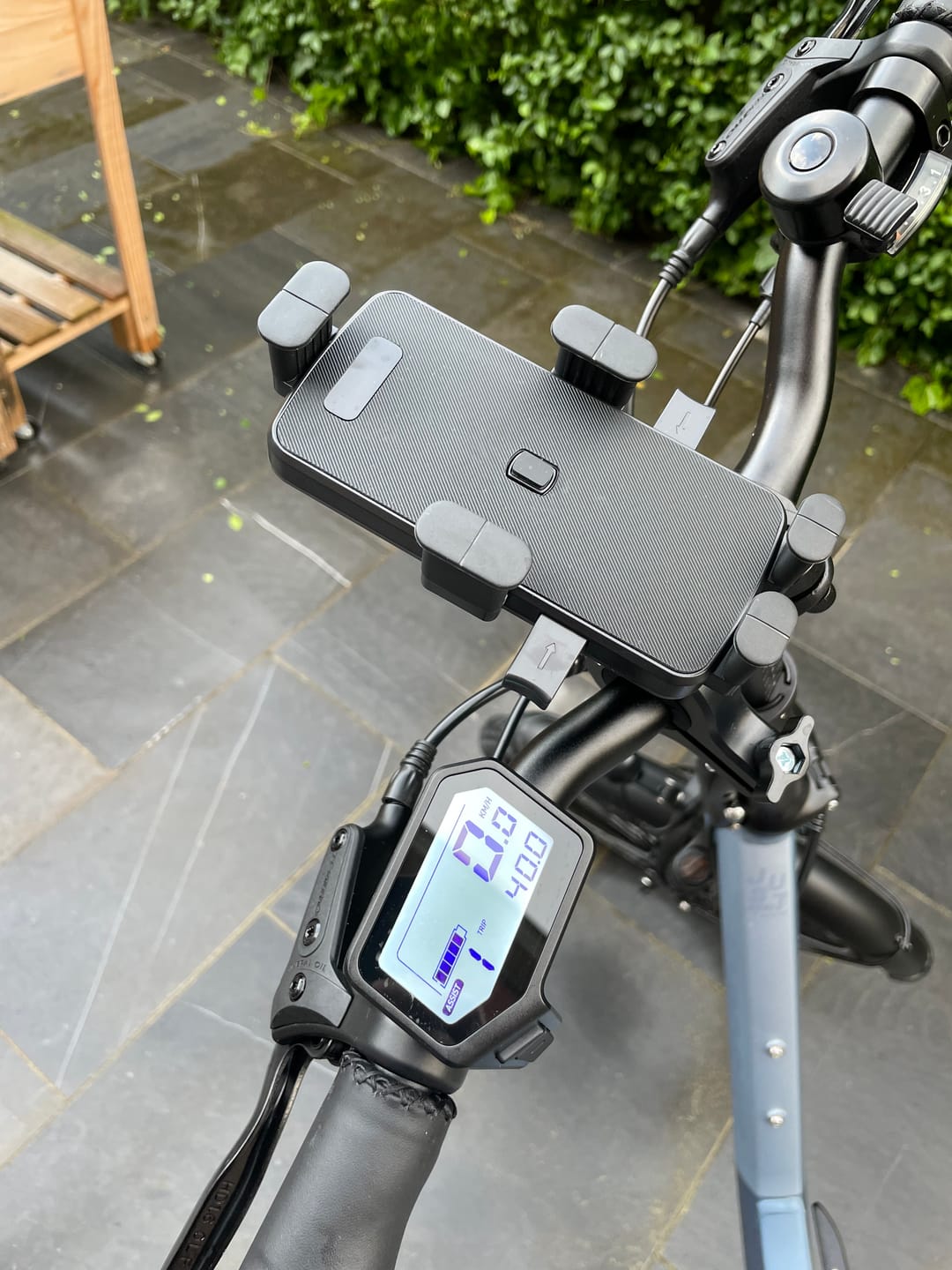 Customer photo review of LOCK-R | Telefoonhouder
