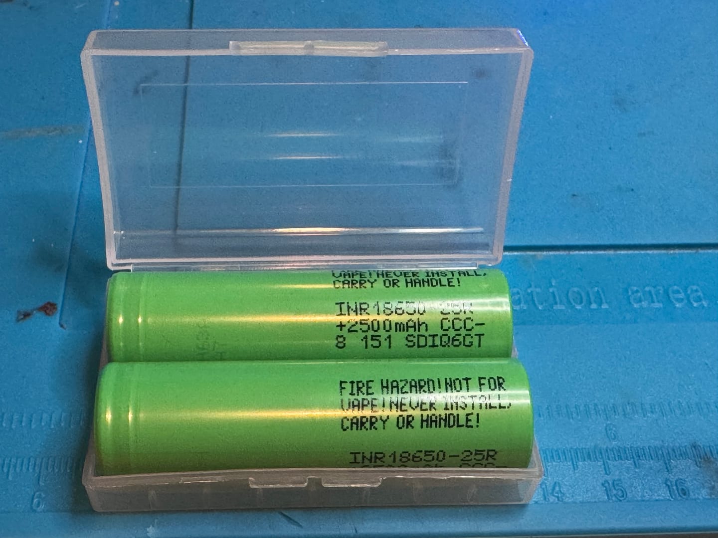 Customer photo review of Samsung 25R 18650 2500mAh 20A Battery