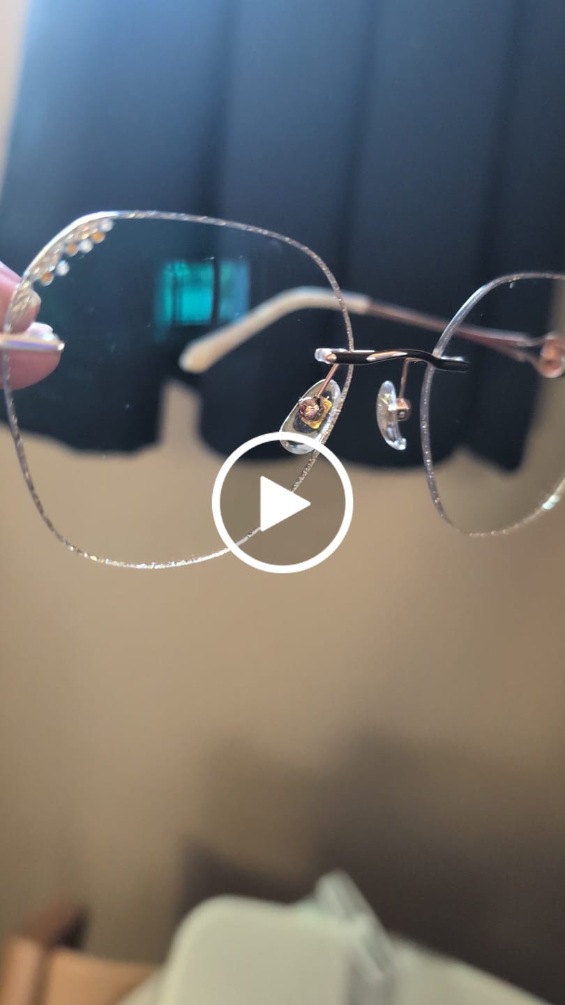 Customer video review of Glitter Eyeglasses