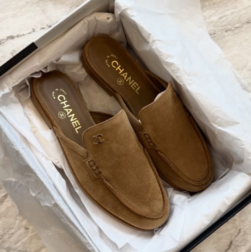 Customer photo review of CC 26s Double C Mule Caramel Brown Suede 645303