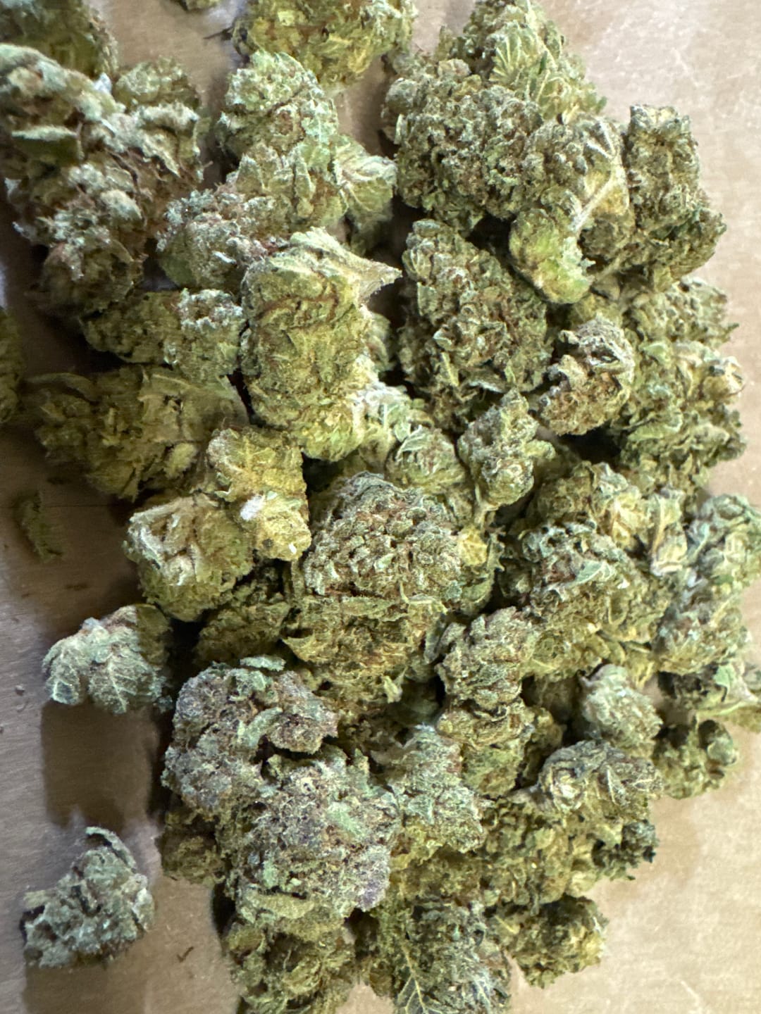 Customer photo review of Gorilla Glue - Bulk - Indica