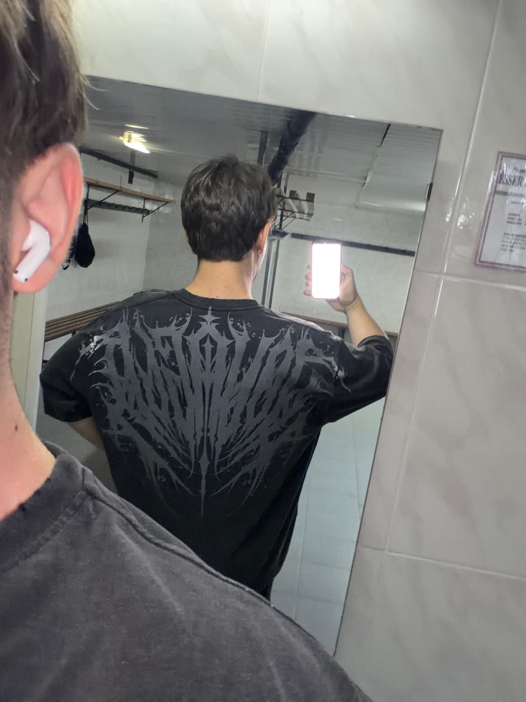 Customer photo review of 4185 - Chaos Tees