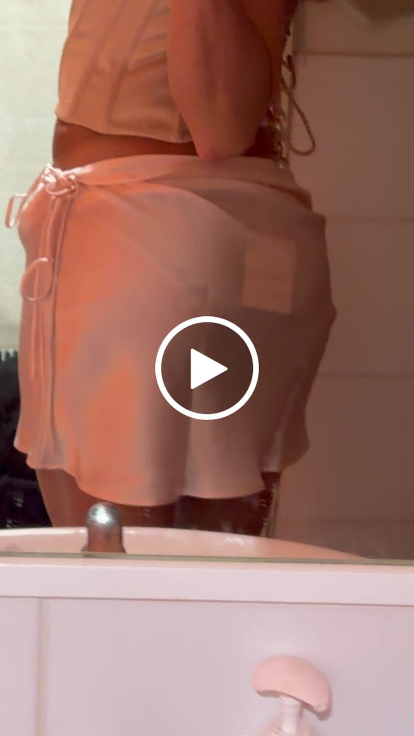 Customer video review of CHEYNE UNDERWIRE CORSET