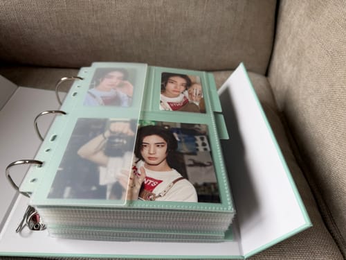 Customer photo review of Float Ver. 2.0 - Deluxe - A5 myCOLLECTION Binder