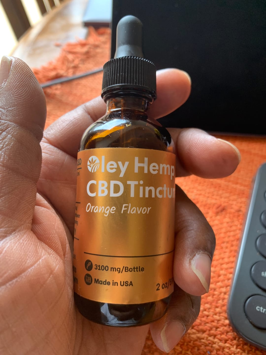 Customer photo review of Full-Spectrum Day Tincture 3100 mg Orange