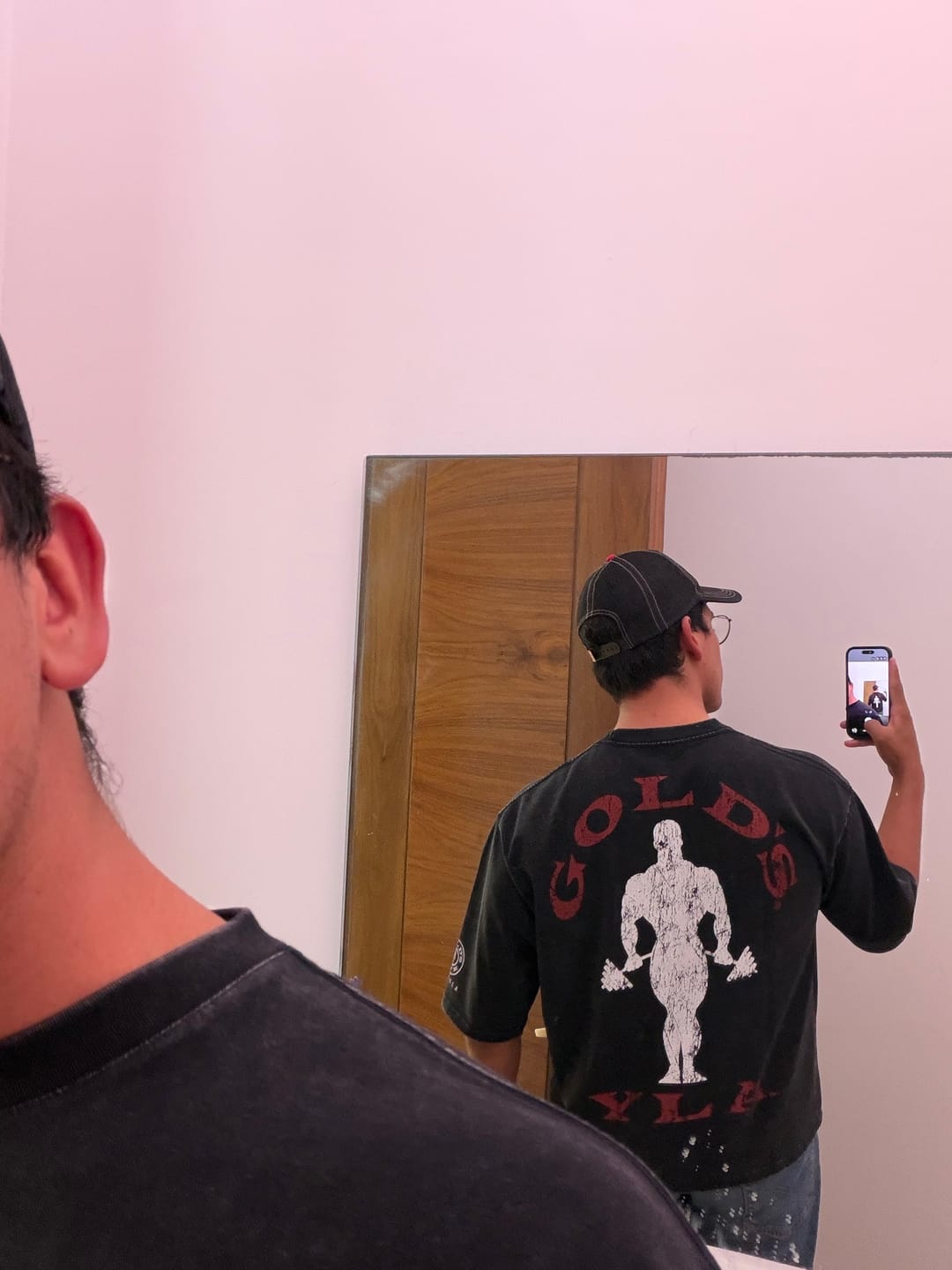 Customer photo review of 4002 - Golds Gym New Age Tees