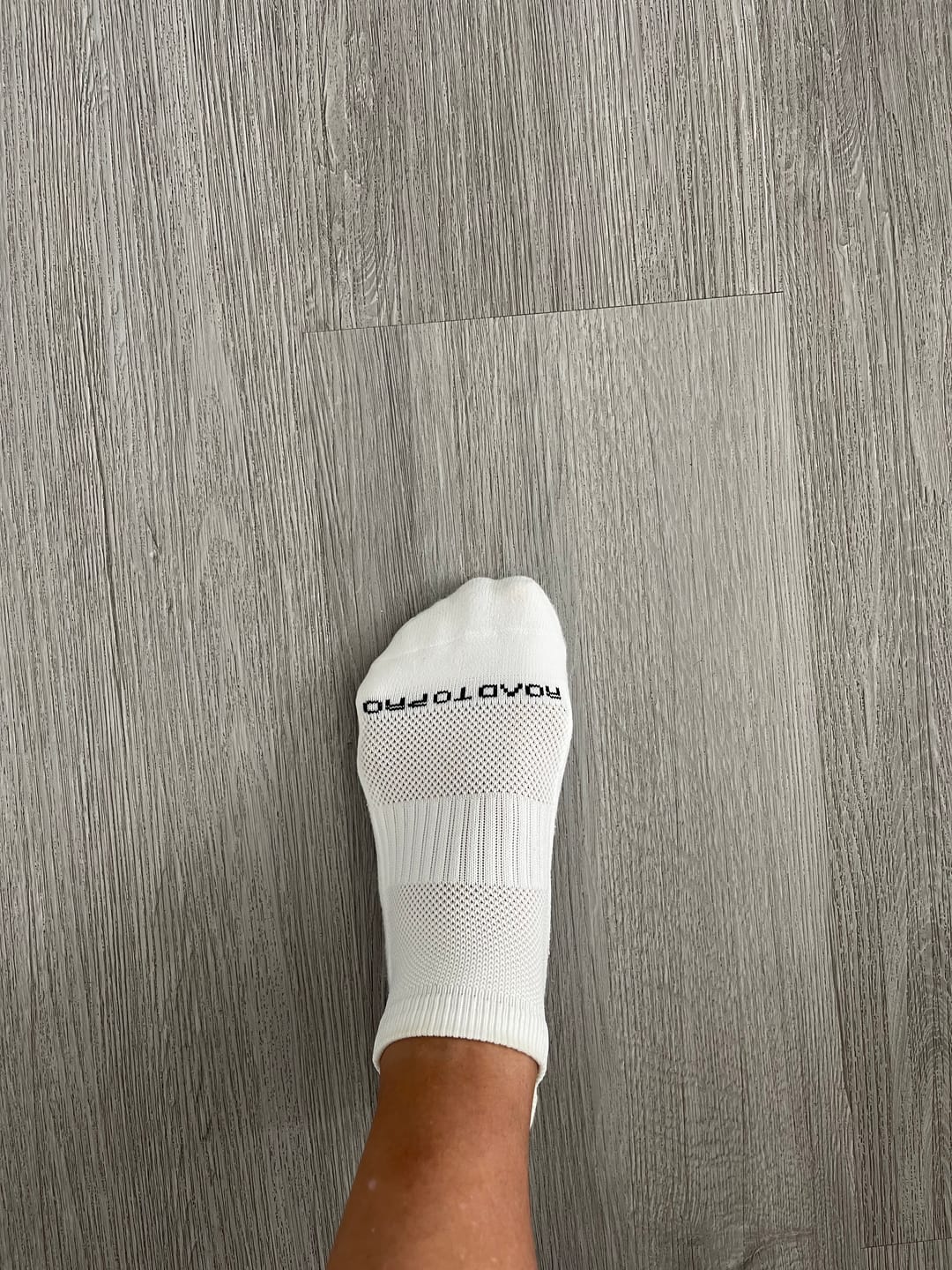 Customer photo review of Ankle Anti-Slip Tennis Socks - 3 Pack
