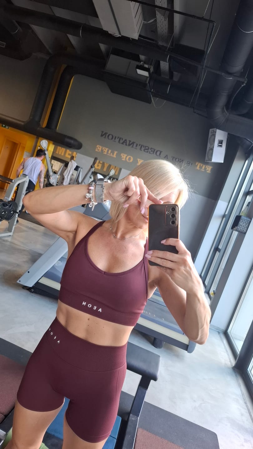 Customer photo review of SIGNATURE SEAMLESS BRA