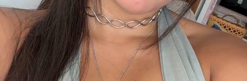 Reseña con foto de un cliente sobre Collar Fiesta