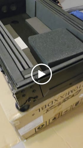 Customer video review of Odyssey FZ10MIXXDBL, Universal Black 10″ Format DJ Mixer Flight Case