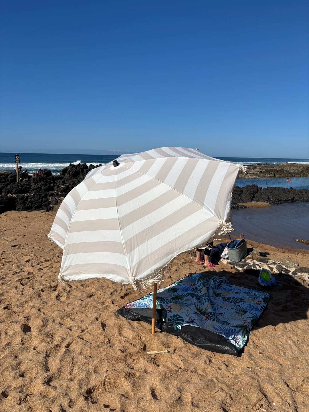 Customer photo review of The Bakoven Premium Umbrella