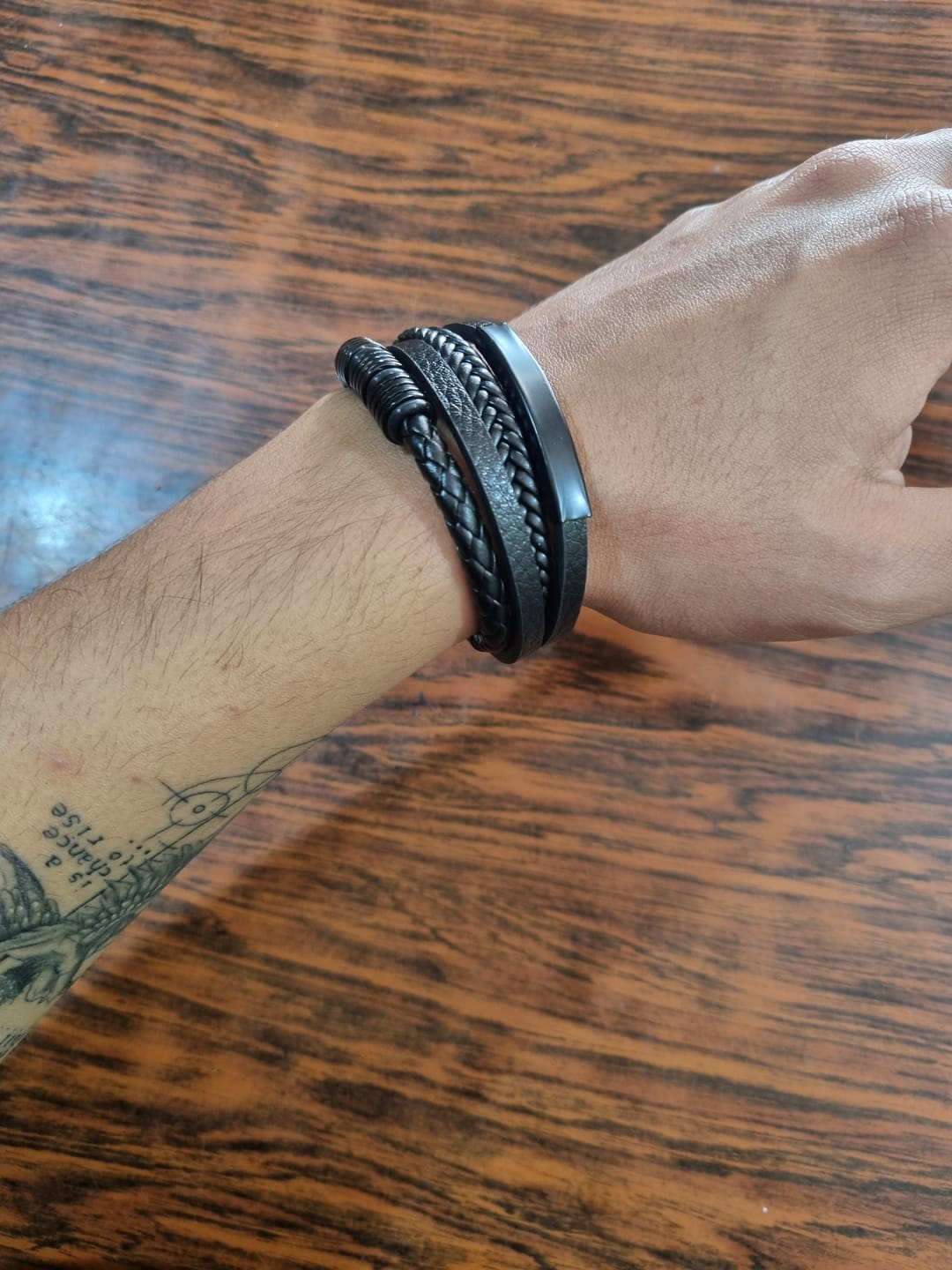 Customer photo review of PULSERA CUERO BARRA