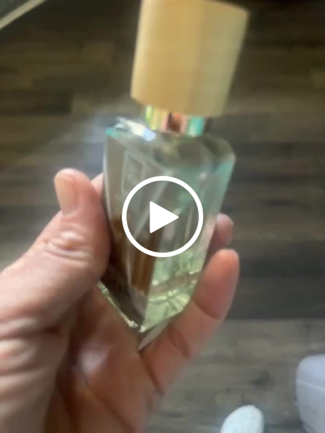 Customer video review of Cèdre Couture