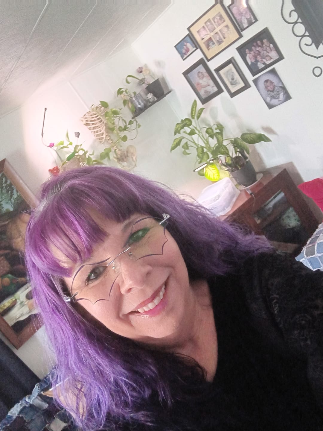 Customer photo review of Batty Eyeglasses