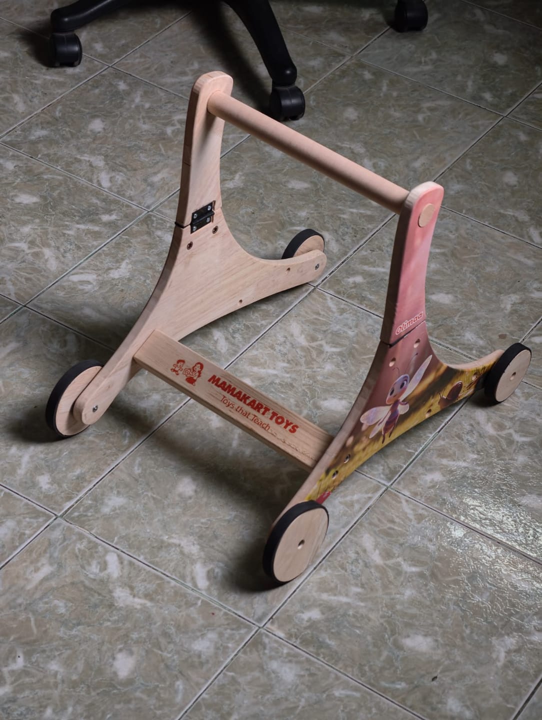 Customer photo review of Vanar - 3 in 1 baby walker |Mamakarttoys|