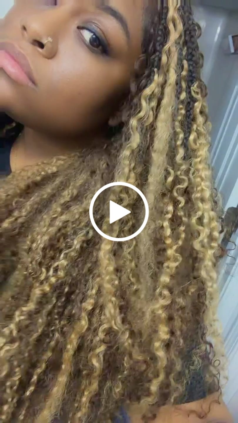 Customer video review of #4/27 Mix Color Blend Water Deep Wave Human Crochet Hair