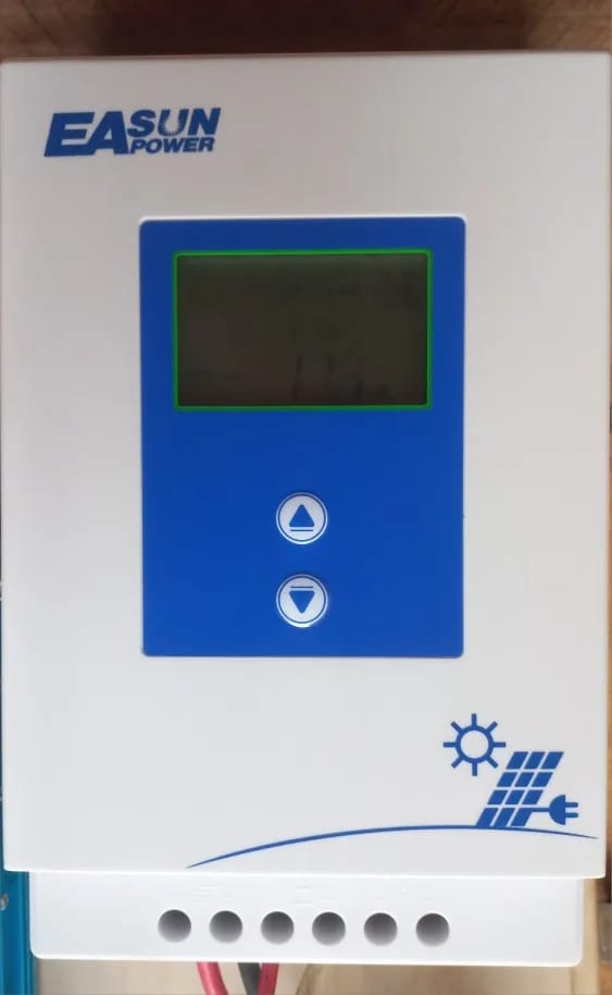 Customer photo review of Easun Power 60A MPPT Solar Charger Controller