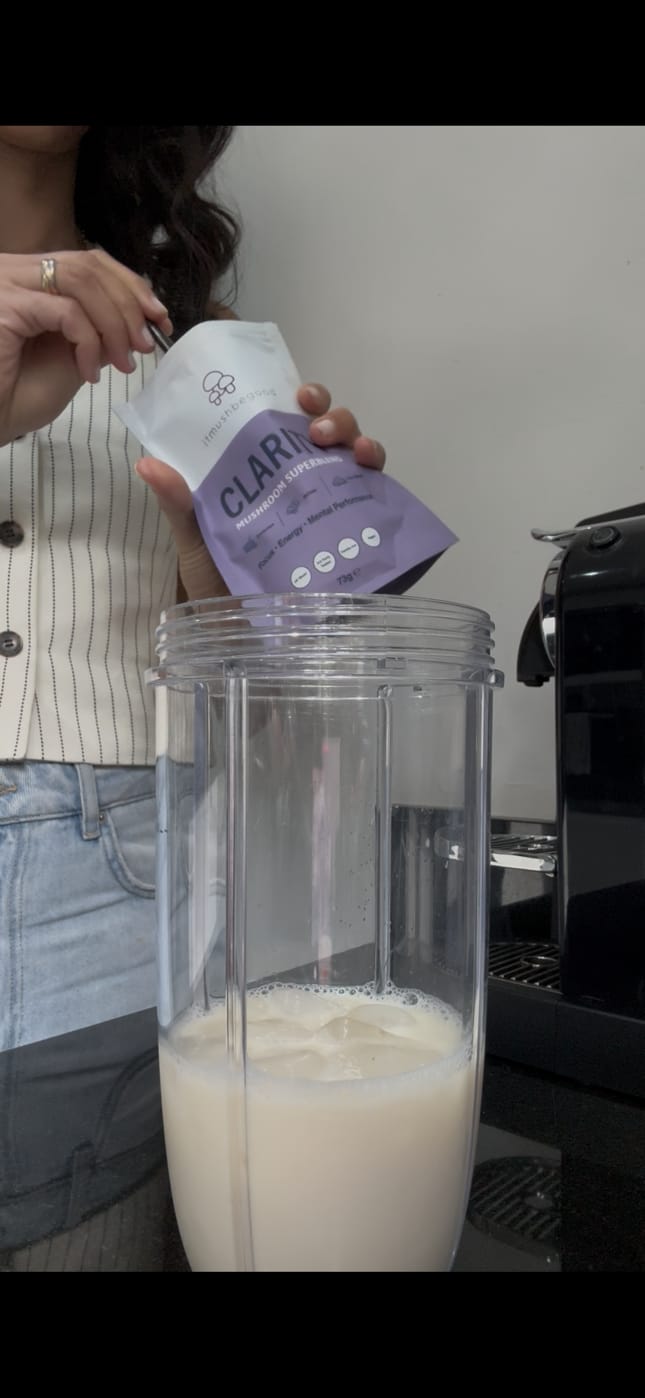 Customer photo review of Clarity Superblend Powder