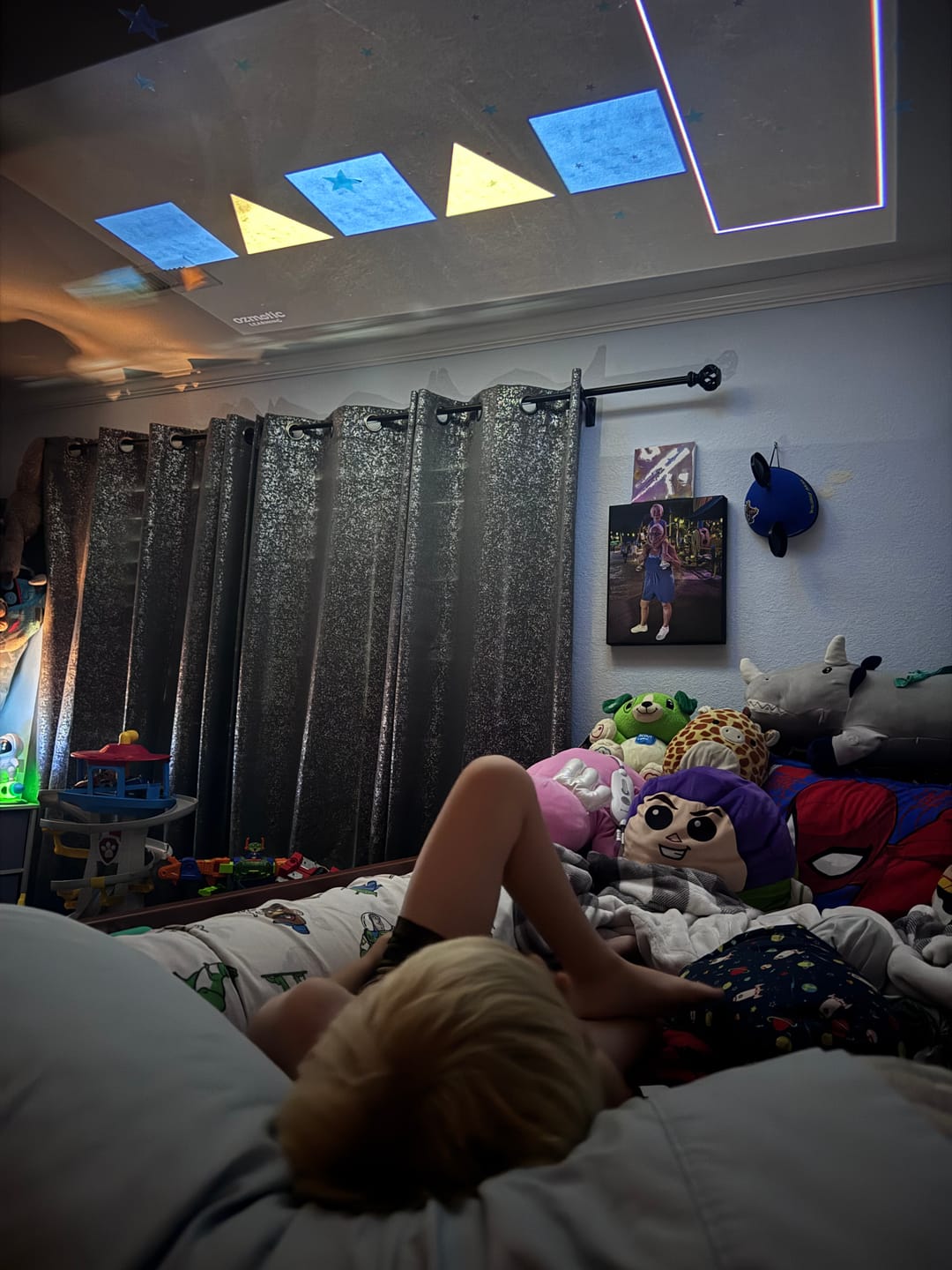 Customer photo review of Ozmotic Learning Projector