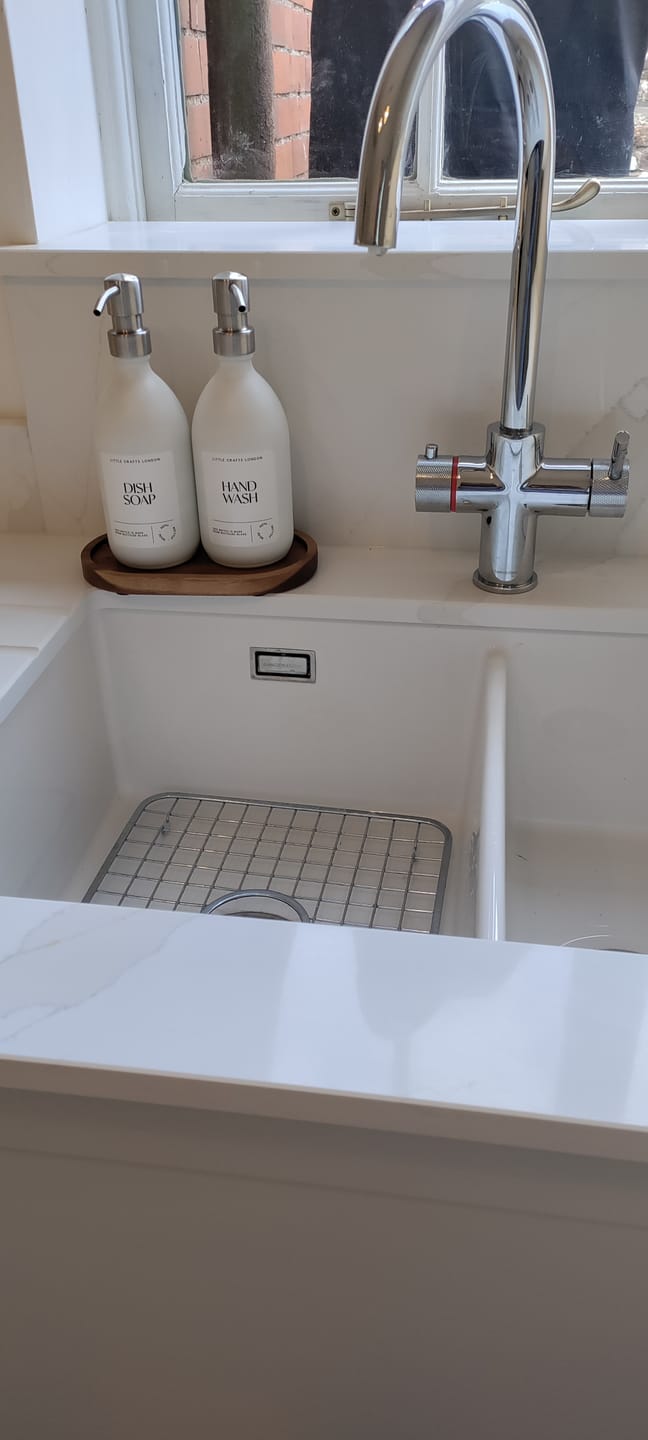 Customer photo review of Set of 2 Milky White Glass Bottle 500 ML with Metal Pump & Small Tray (White Label)