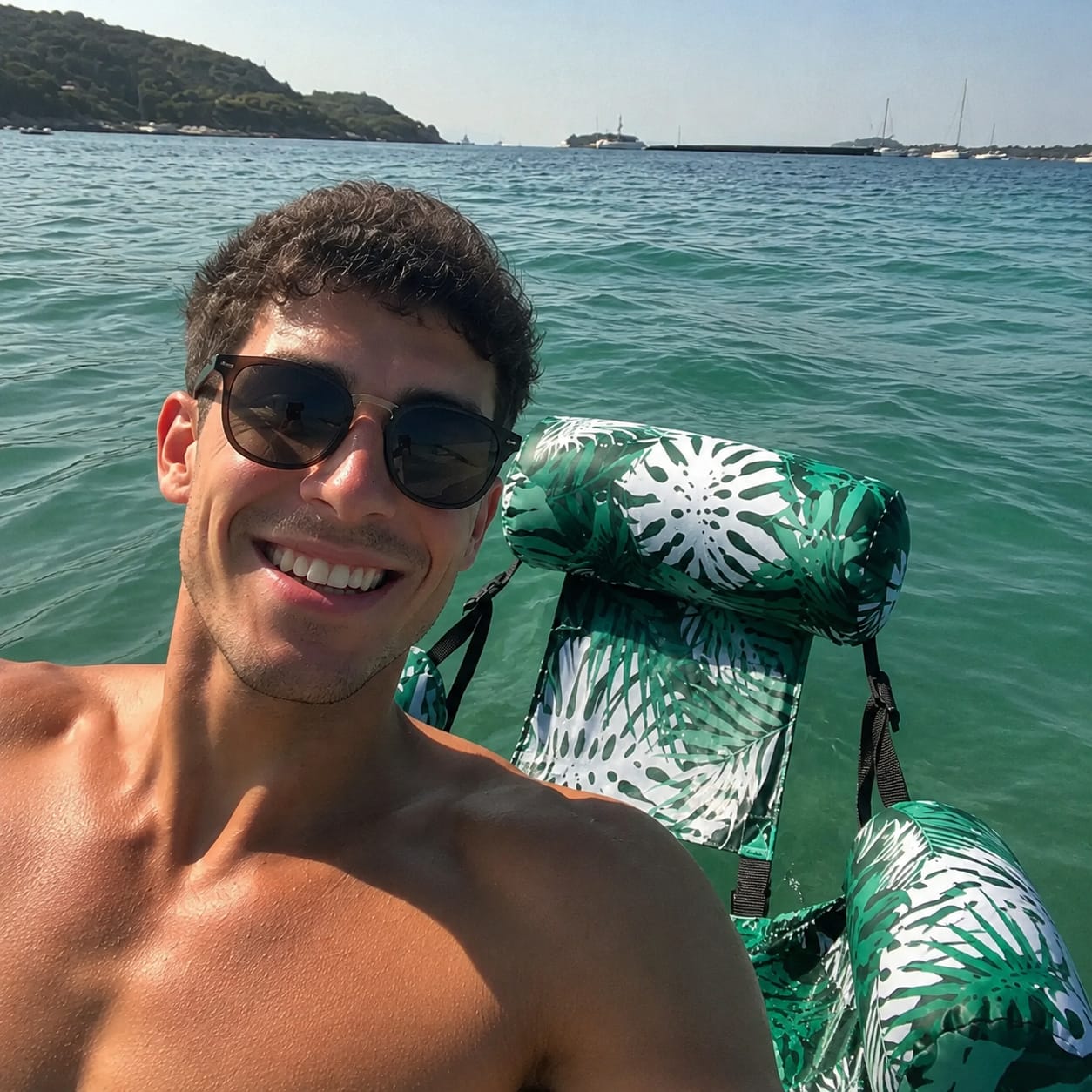 Customer photo review of Le Fauteuil Flottant Premium Gloovi™