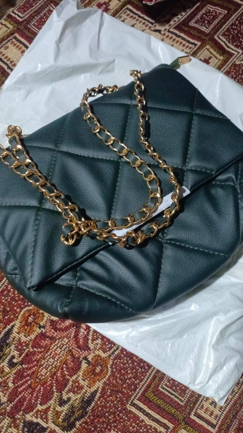 Customer photo review of Belle The Luna Fold Bag Green