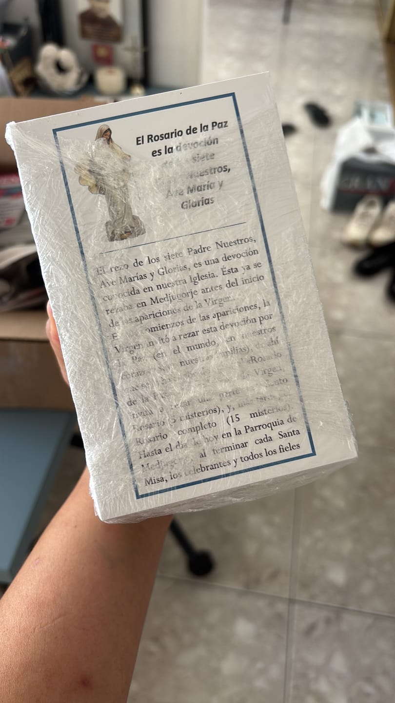 Customer photo review of Flyers 4" x 6" Full Color (Cartón / 2 Lados)