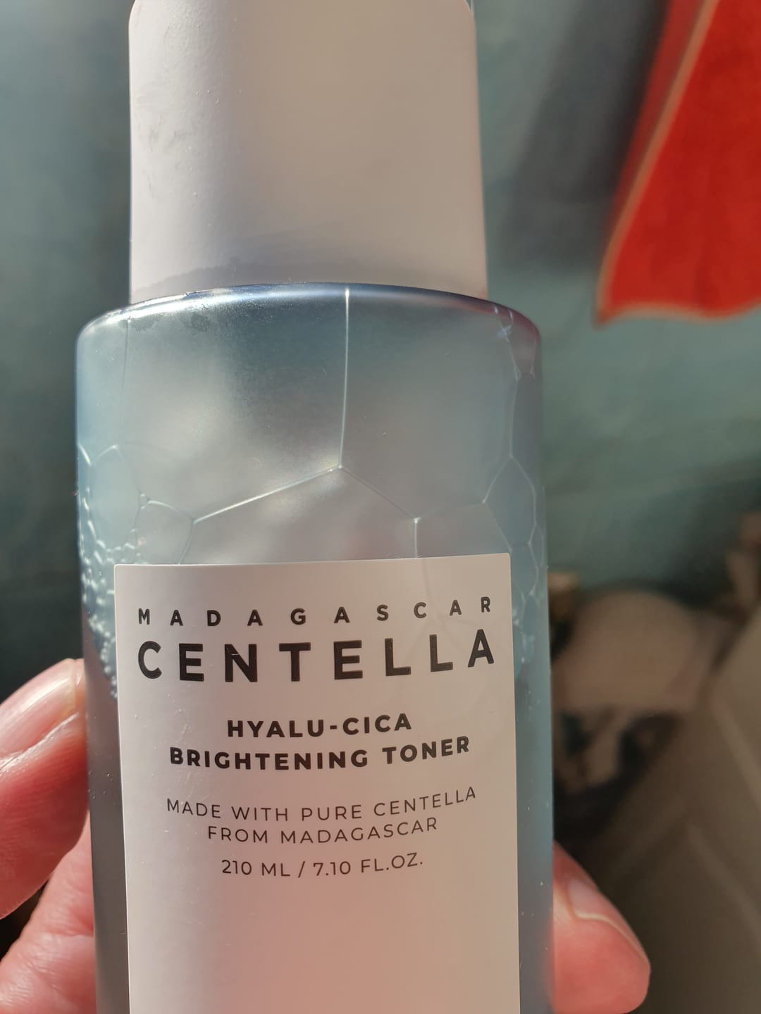 Customer photo review of Mitrinošs toniks ar Gotu Kola un hialuronskābi Skin1004 Madagascar Centella Hyalu-Cica Brightening Toner