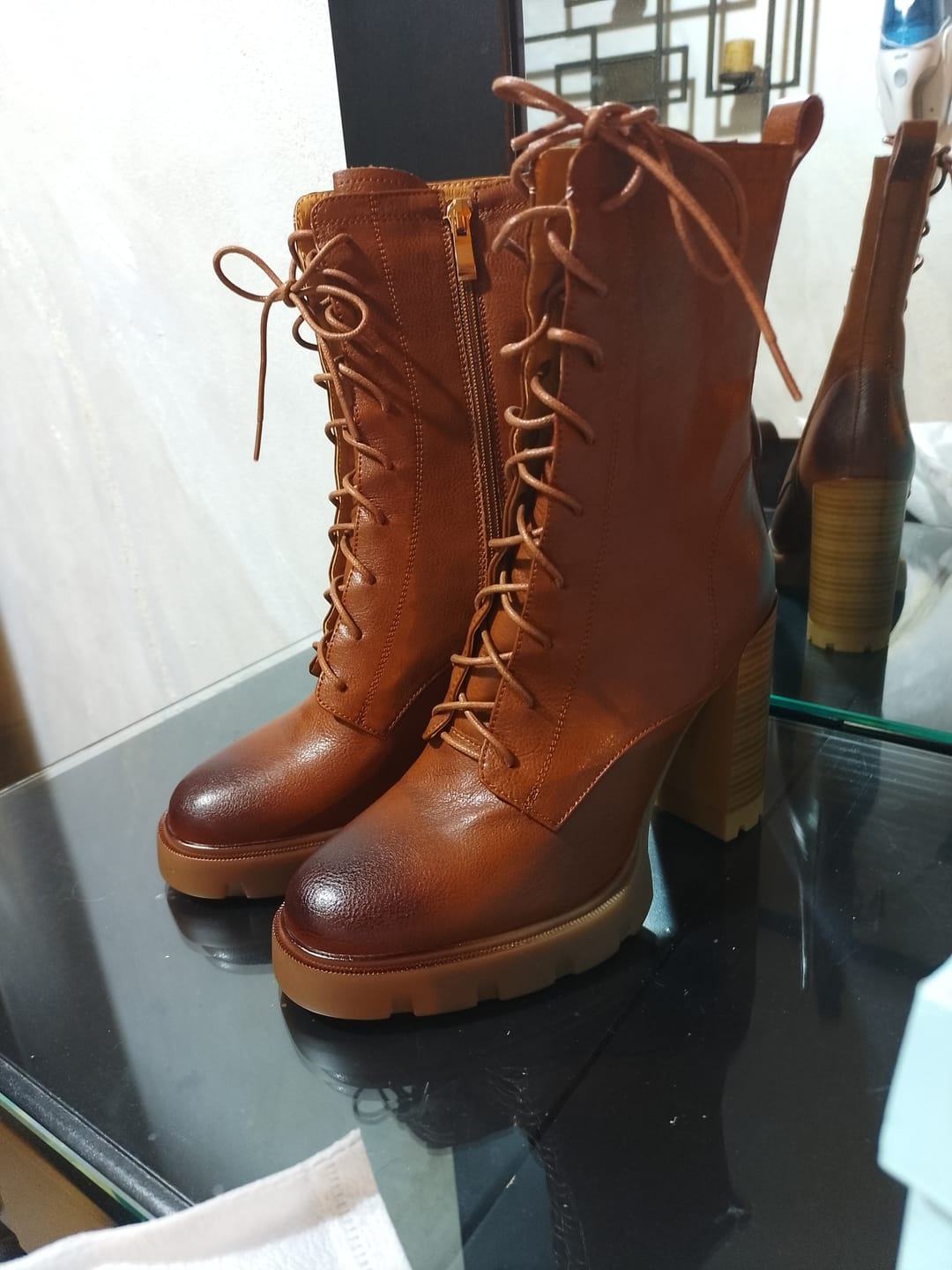 Customer photo review of Talons de Vilain