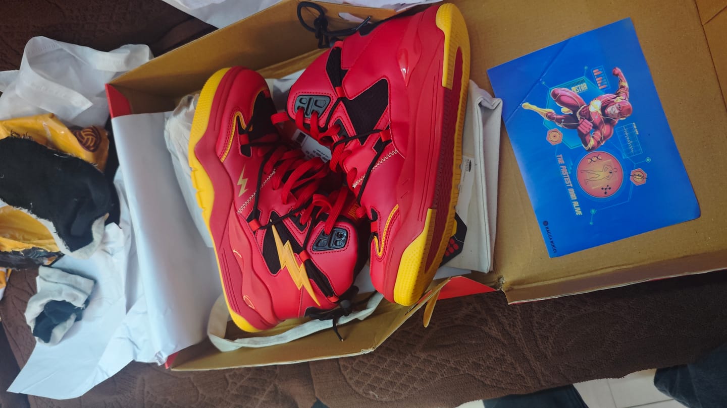 Customer photo review of The Flash