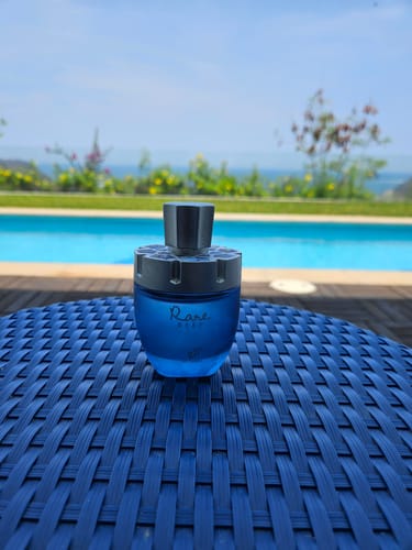 Reseña con foto de un cliente sobre Perfume Afnan Rare Reef XDP 100ml