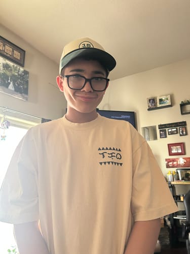 Customer photo review of 1587 Cap Emerald