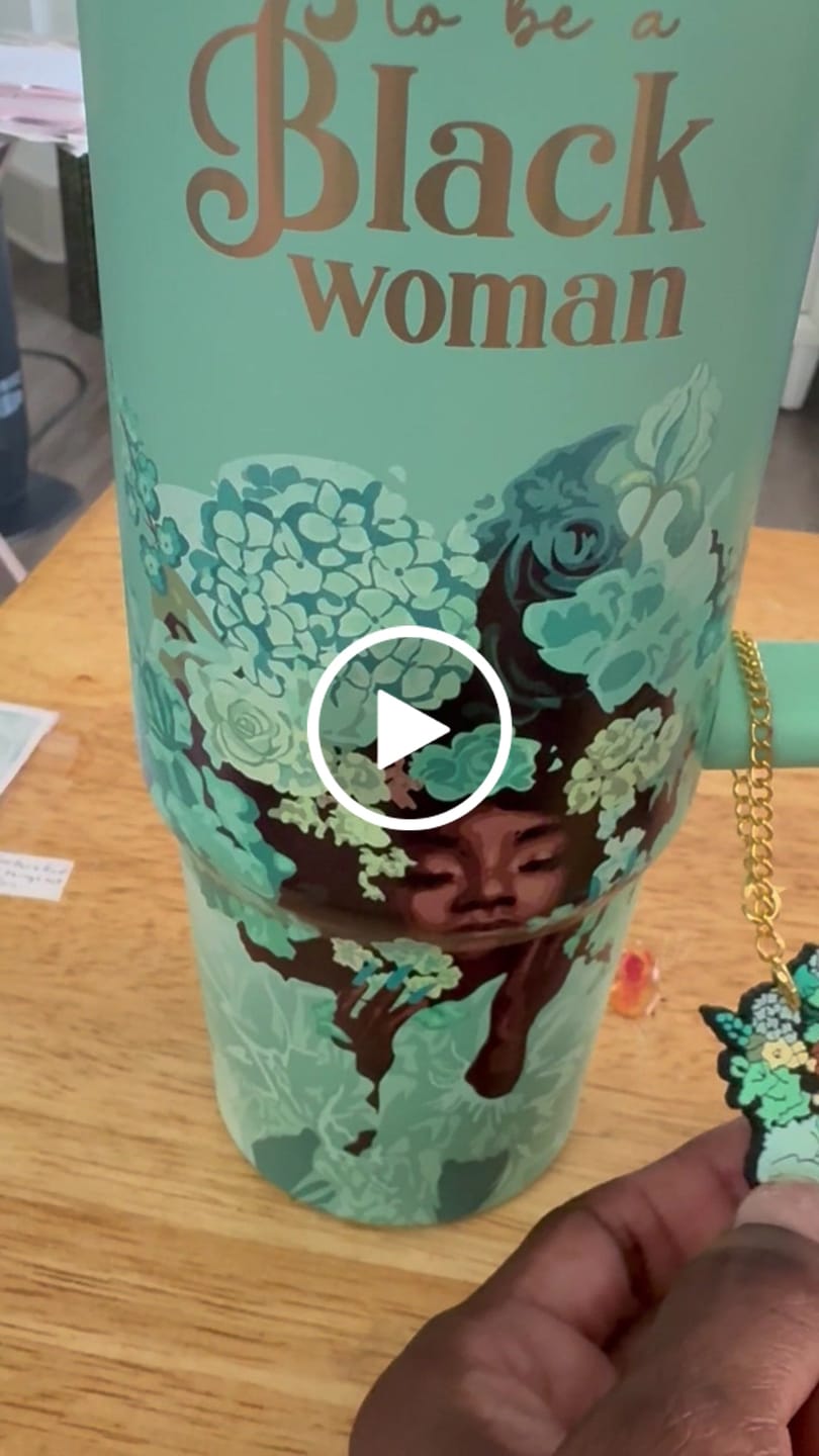 Customer video review of Pink - Limited Edition "Crème Brûlée" Insulated Tumbler – Pinklomein x Cecilia's House Collab