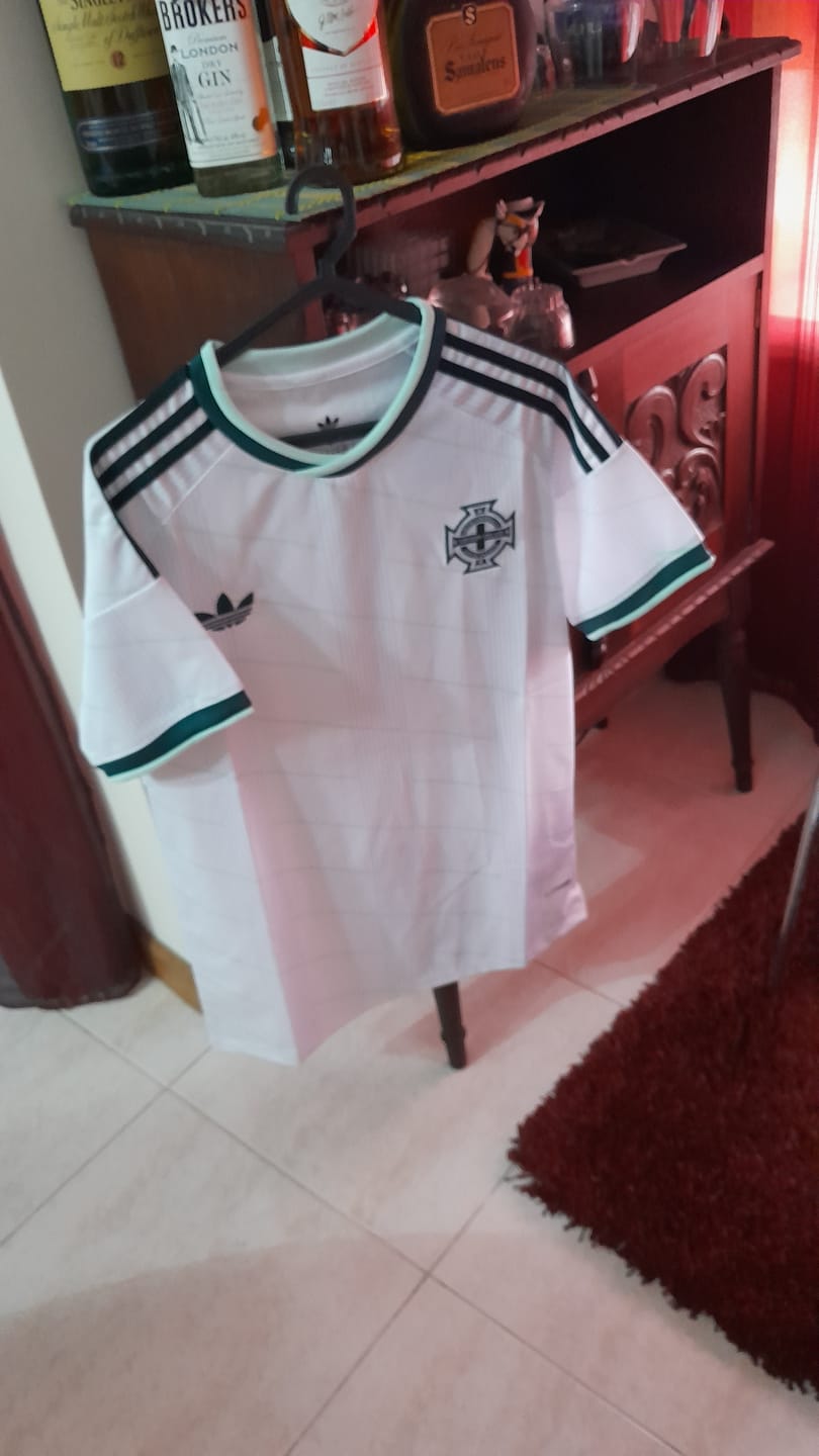 Customer photo review of Camisola Seleção Irlanda do Norte II 26/27