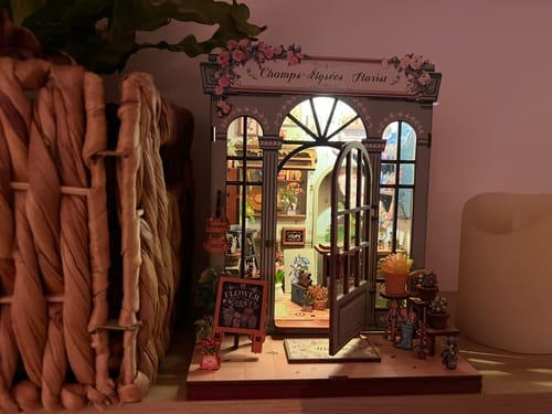 Customer photo review of DIY Book Nook Kit - Champs-Élysées Florist