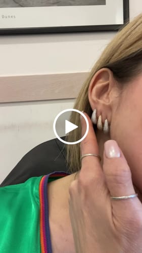 Customer video review of Orecchini Golden Drop Shine