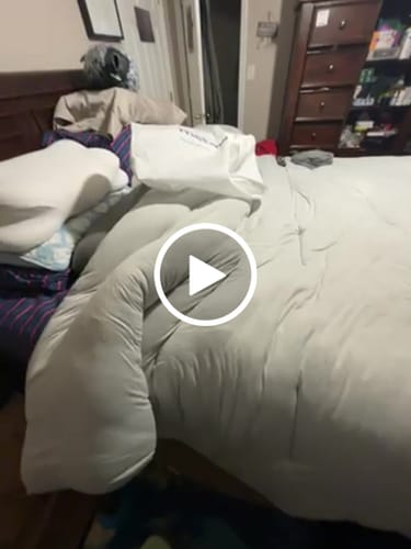 Customer video review of MarshMellow Comforter