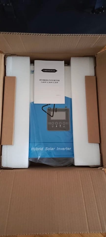 Customer photo review of Easun Power 4.2KW Solar Inverter 110A MPPT Solar Charge Controller  With Wifi
