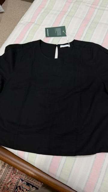 Customer photo review of Blusa Tulipa Preta