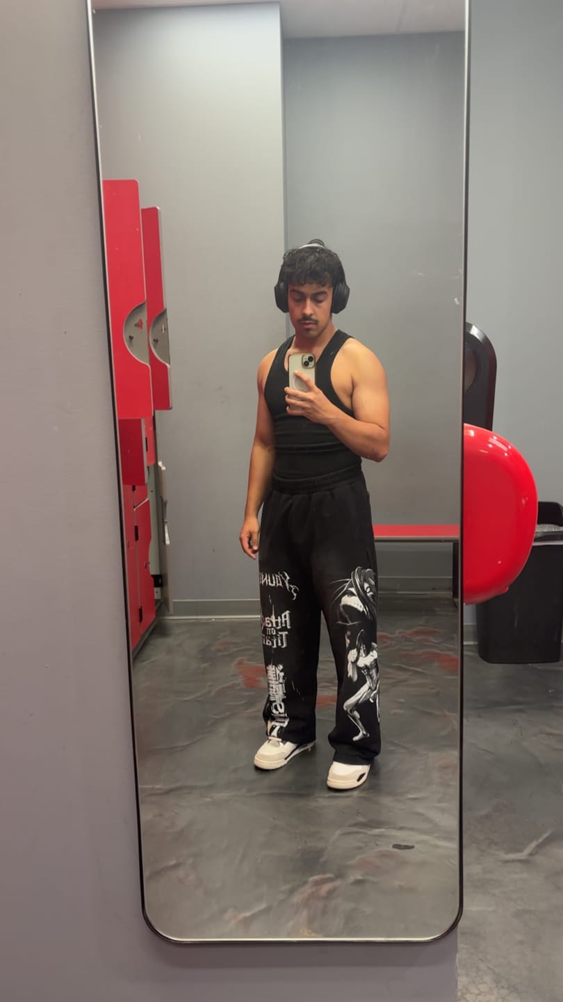 Customer photo review of 2128 - AOT©  x YLA Baggy Joggers