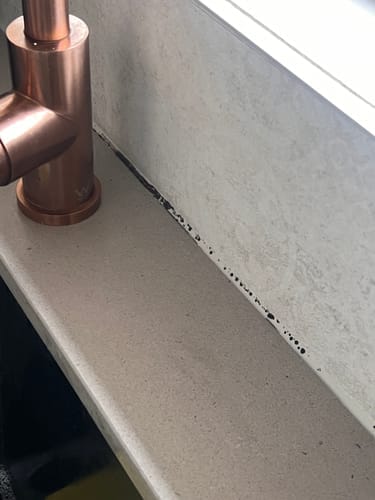 Customer photo review of GLASSGUARD® Miracle Mould Removal Gel