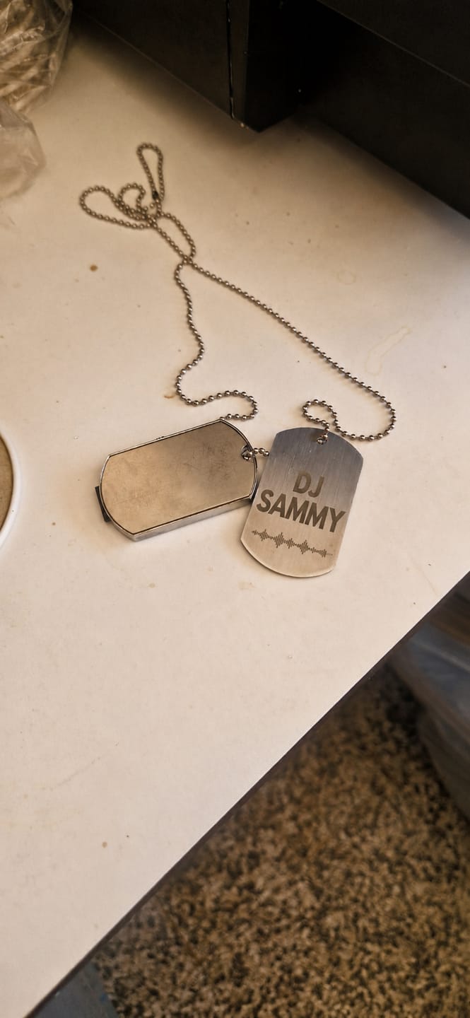 Customer photo review of Collar personalizado USB Set Key