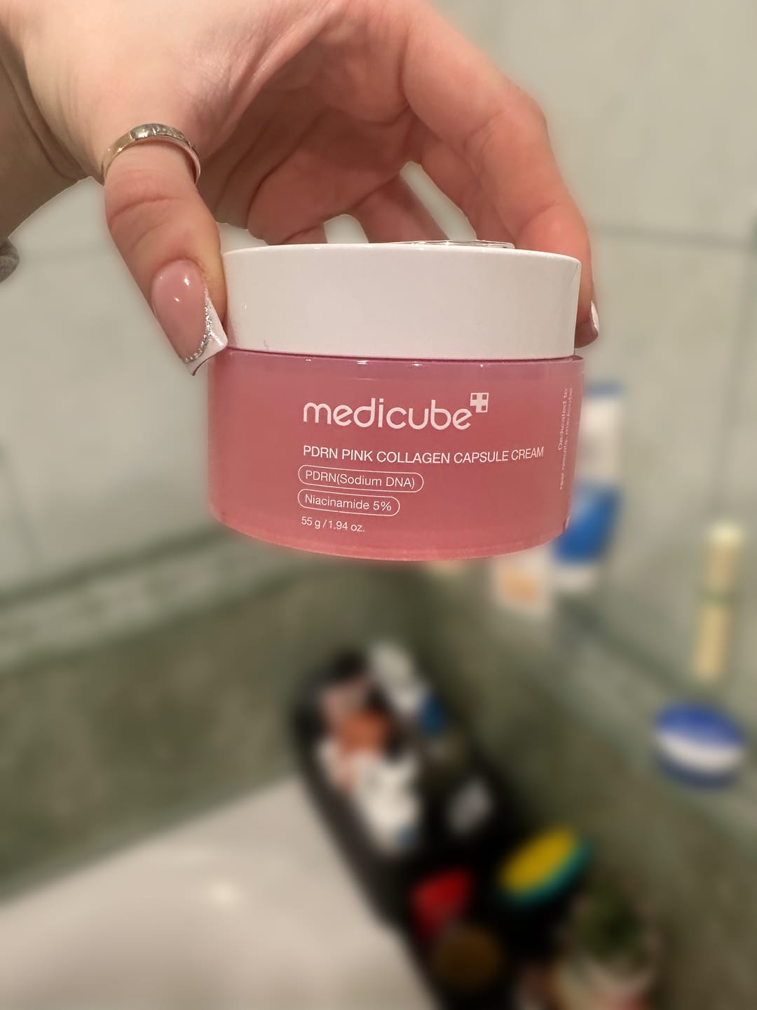 Customer photo review of Kapsulu liftinga krēms ādas tvirtumam Medicube PDRN Pink Collagen Capsule Cream