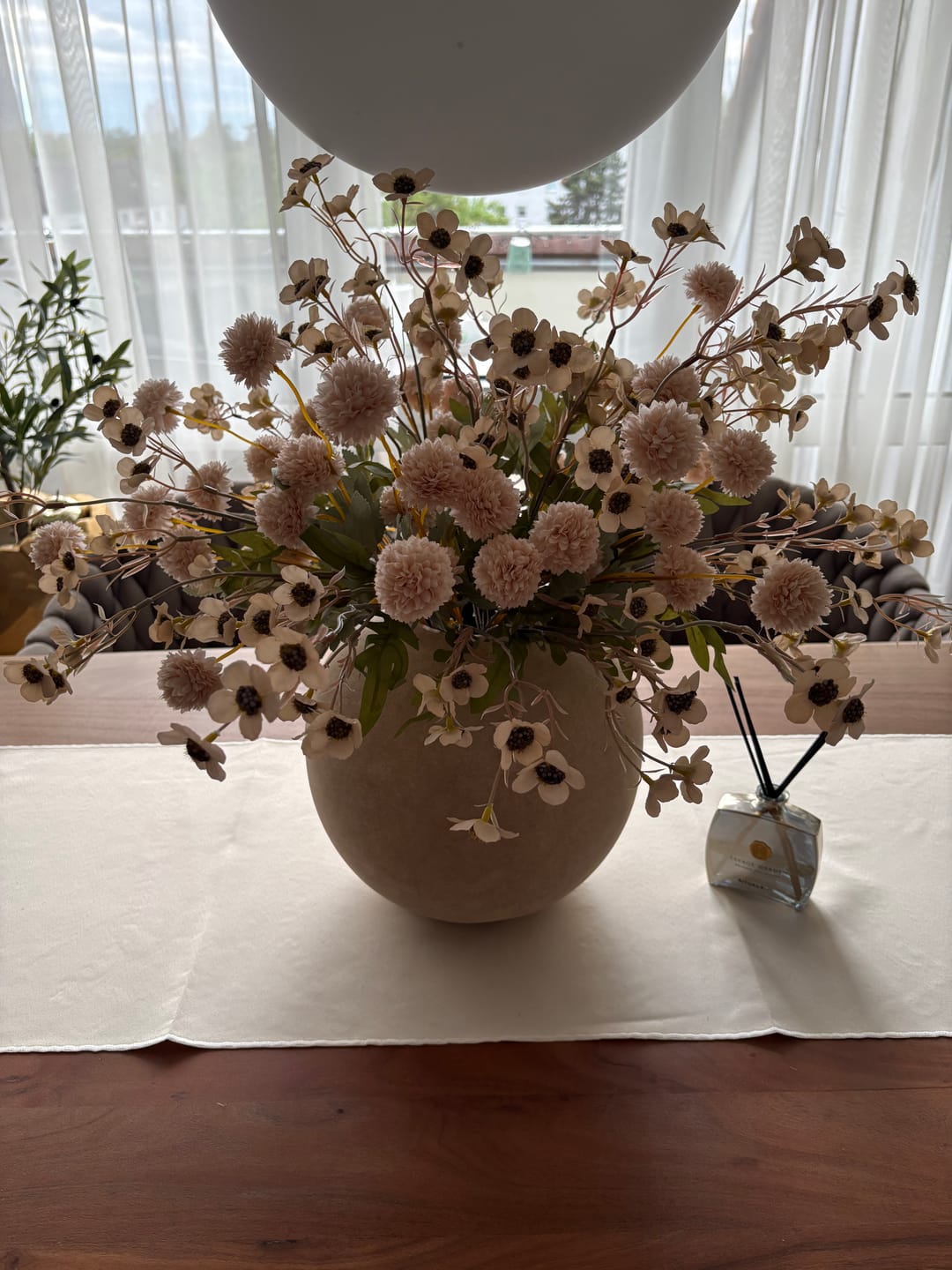Customer photo review of Wax Arrangement - Crème