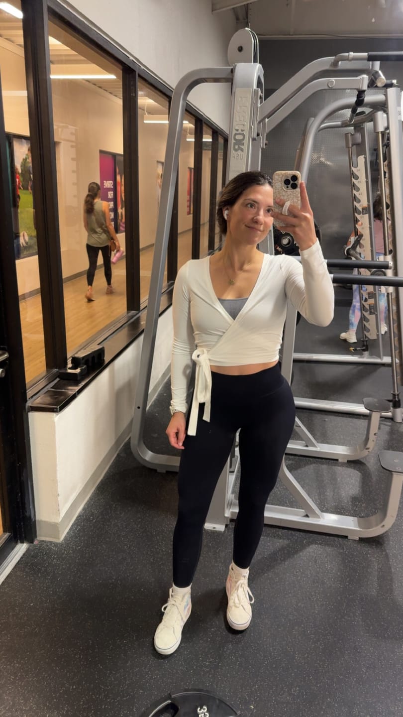 Customer photo review of W4338 Wrap Top