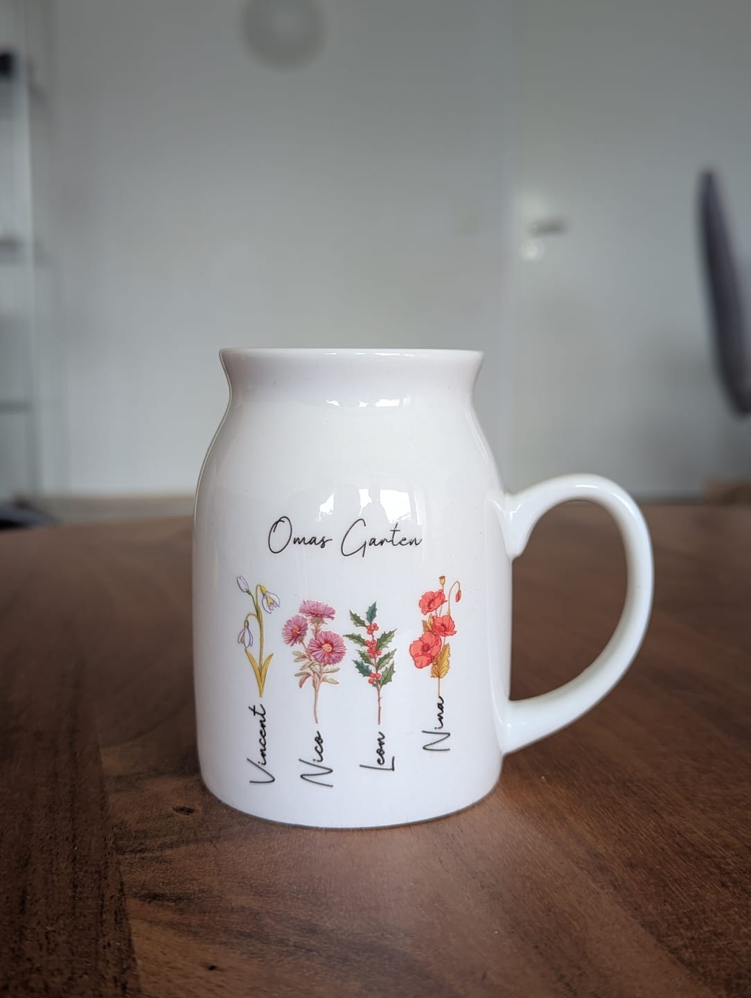 Customer photo review of Mamas Garten - Personalisierte Vase für Mama und Oma mit Geburtsblumen