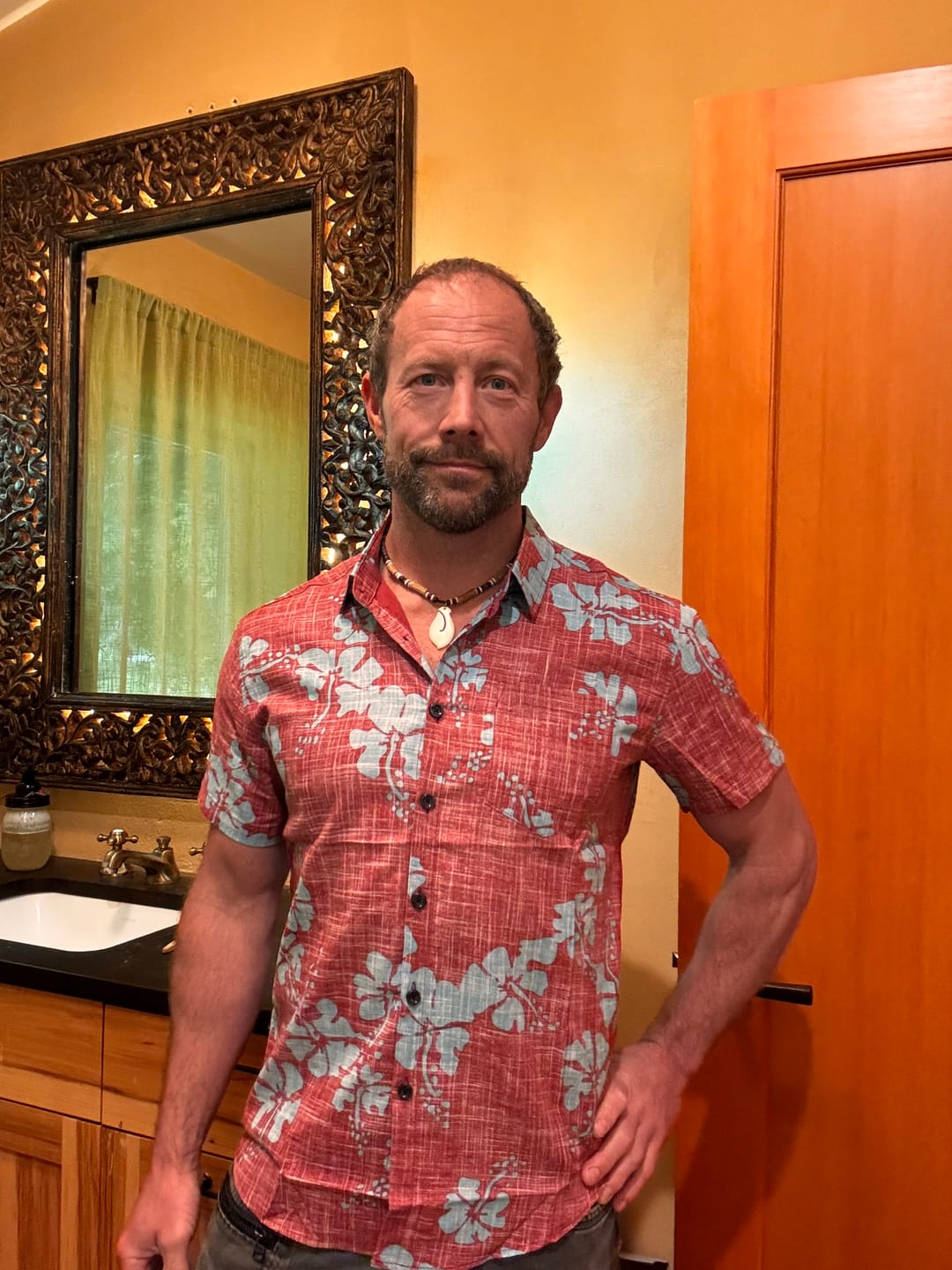 Customer photo review of Men's Red Floral Vintage Short Sleeve Button Up Beach Tropical Hawaiian Shirt